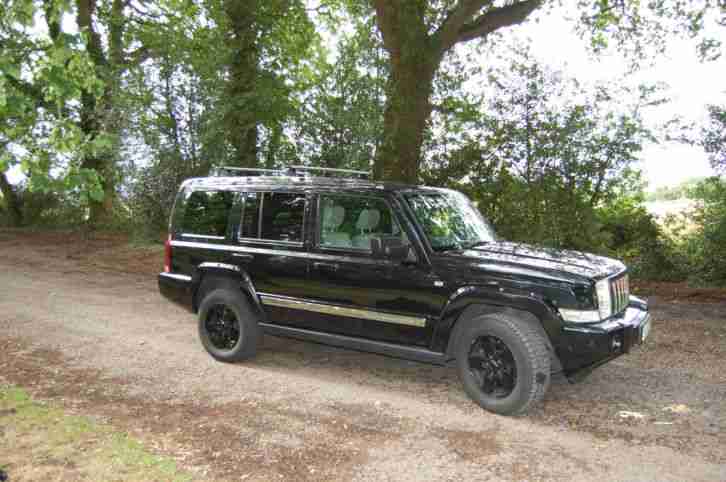Jeep COMMANDER 3.0. Jeep car from United Kingdom