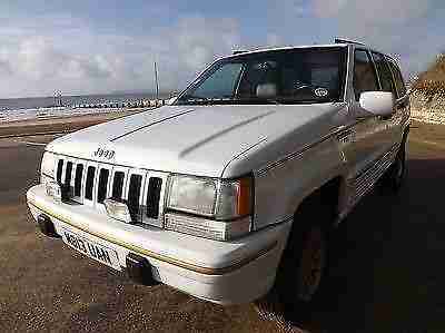 Jeep GRAND CHEROKEE. Jeep car from United Kingdom