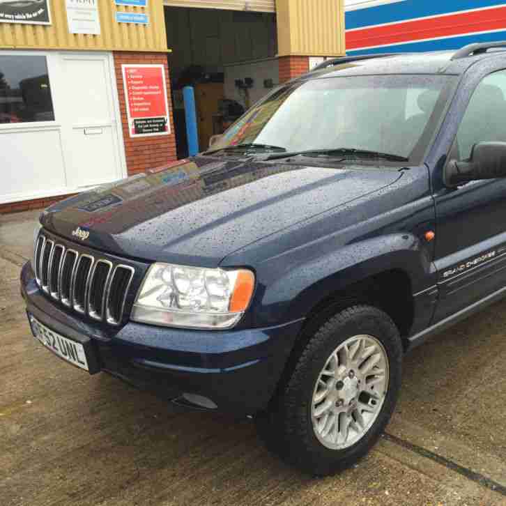 GRAND CHEROKEE (GREAT CONDITION)