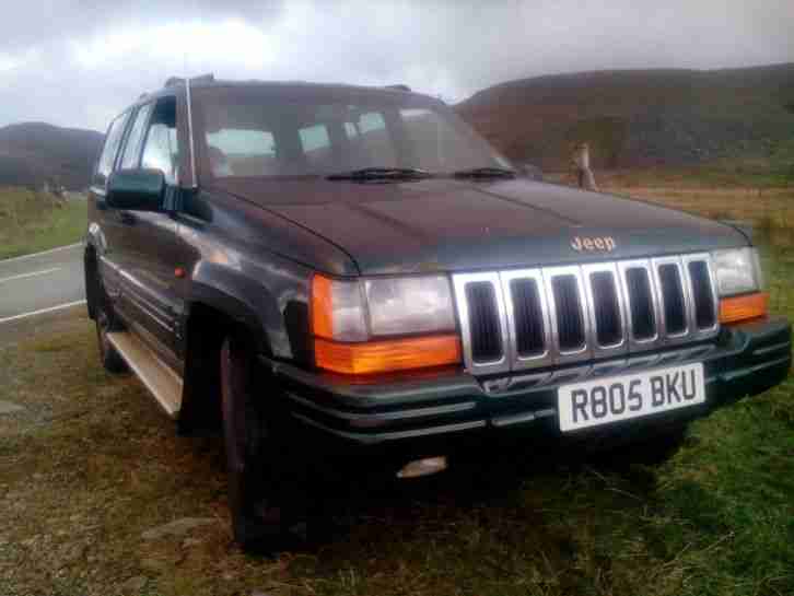 GRAND CHEROKEE LTD AUTO GREEN LPG