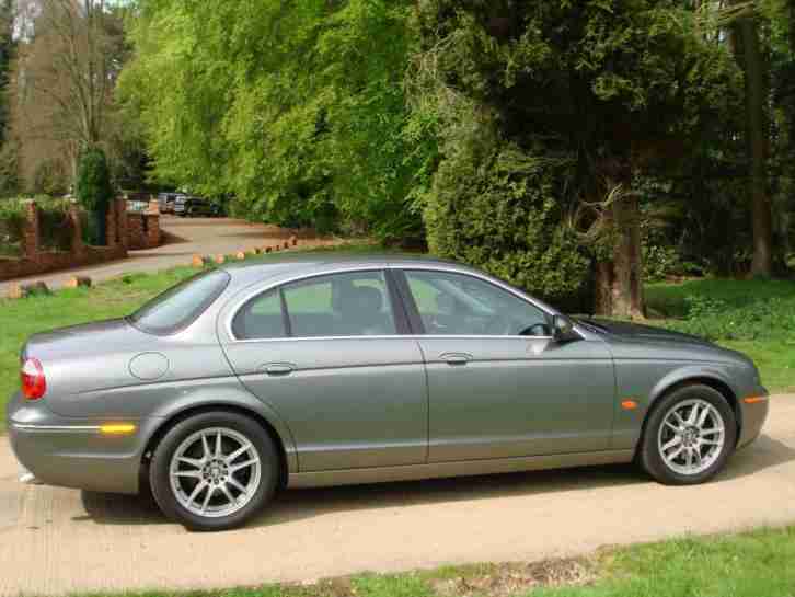 Jaguar S-TYPE 2.7D V6 auto SE