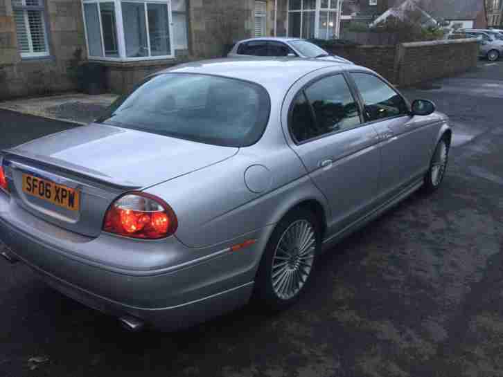 Jaguar S-TYPE 2.7D V6 auto SE 4 door saloon only 55k miles