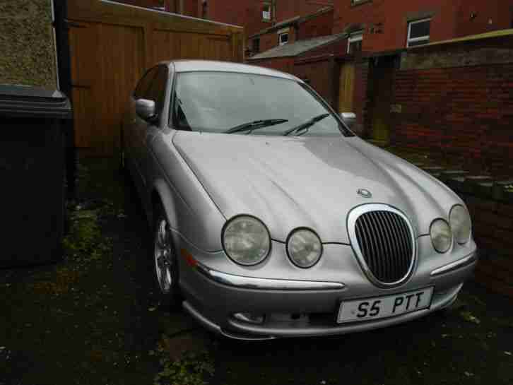 Jaguar 'S' Type 3 Litre Manual Gearbox Private Plate (valued £400)