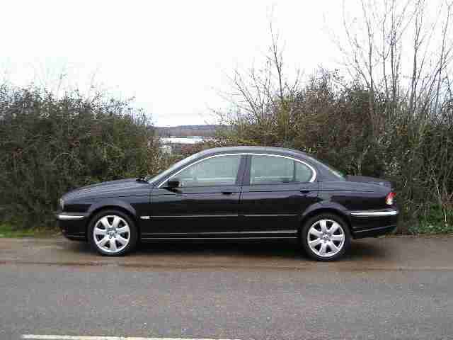 Jaguar X-TYPE 2.0 V6 auto 2005MY SE, SATNAV, LEATHER - ONLY 58k - FSH