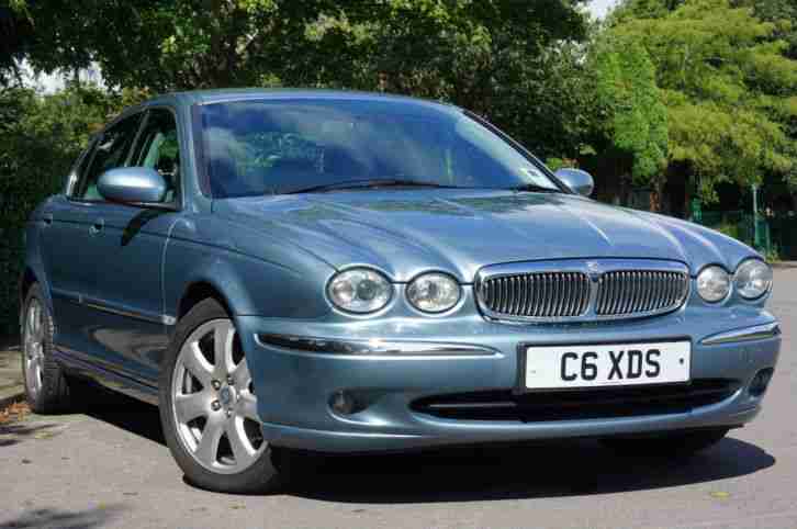 Jaguar X-TYPE 2.5 V6 auto SE