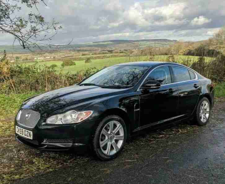 XF Luxury Diesel V6 Auto