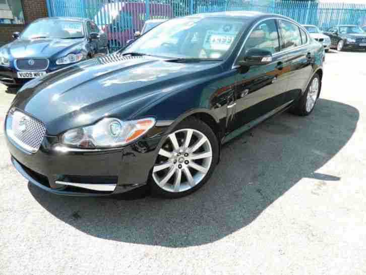 Jaguar XF Saloon PREMIUM LUXURY V6