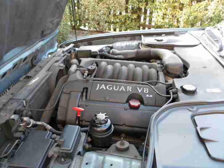 Jaguar XJ8 Automatic 3248cc