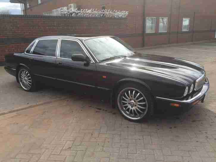 XJ8 SE Saloon 2002 3.2 4dr