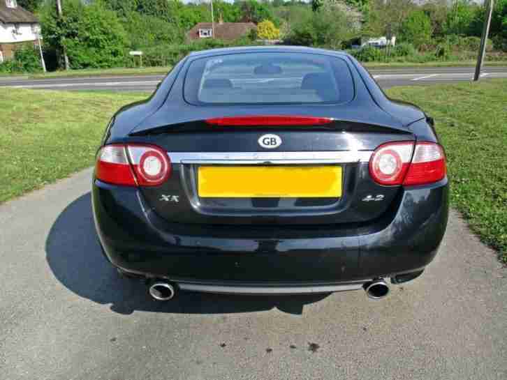 Jaguar XK COUPE