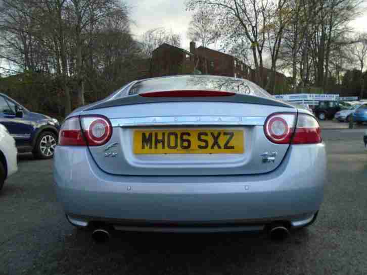 Jaguar XK COUPE 2006