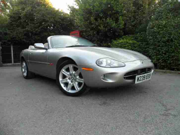 XK8 4.0 auto 2dr 2000 (W reg),