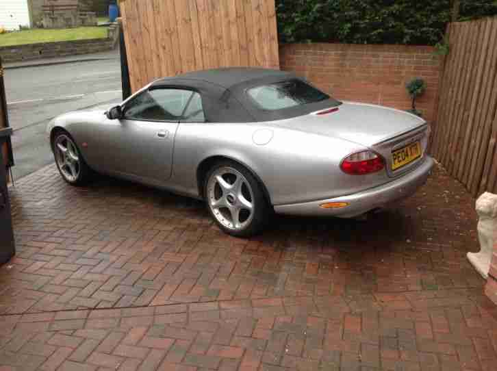 Jaguar XKR 4.2 auto CONVERTIBLE Supercharged silver 2004 history