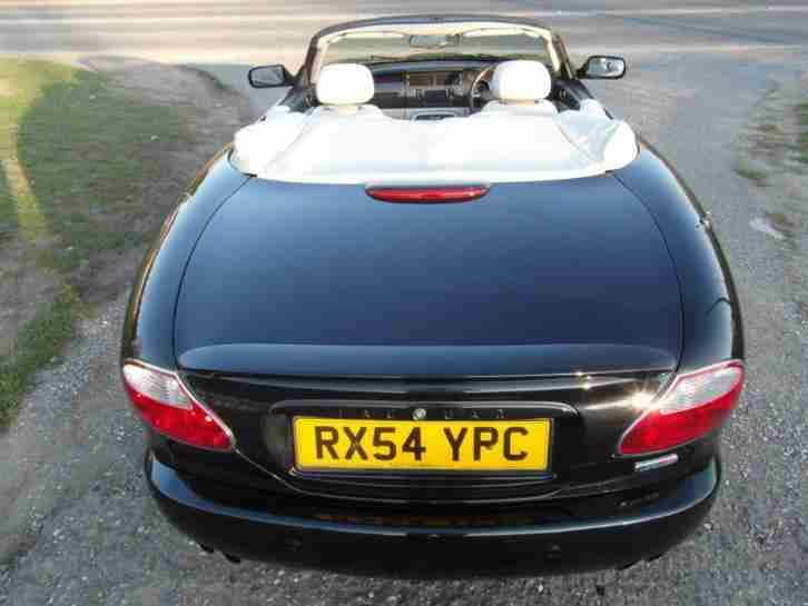 Jaguar XKR CONVERTIBLE