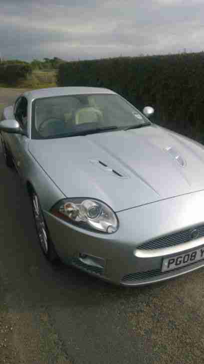 XKR Coupe 4.2 V8 Supercharge
