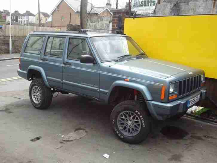 Jeep Cherokee 2,5 diesel 6.5 Inchs Suspension Kit