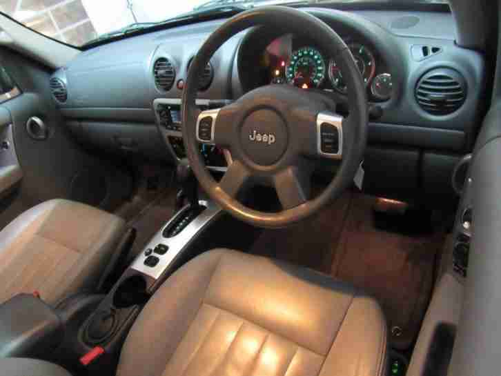 Jeep Cherokee 2.8 CRD Limited 4x4 Automatic Diesel SUV in Black