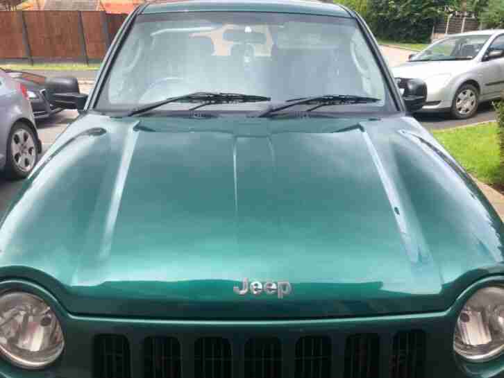 Jeep Cherokee CRD 54 2004