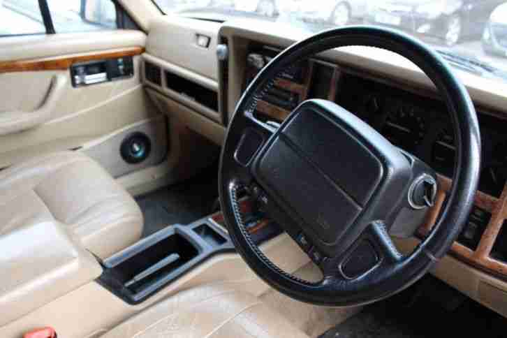 Jeep Cherokee LIMITED