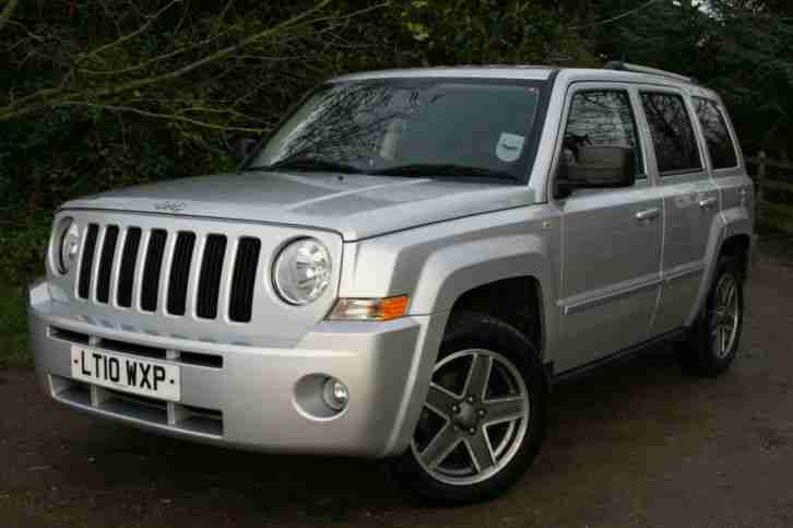 Jeep Patriot 2.0CRD Limited 2010 10 Only 37000 Miles in Silver + Black Leather