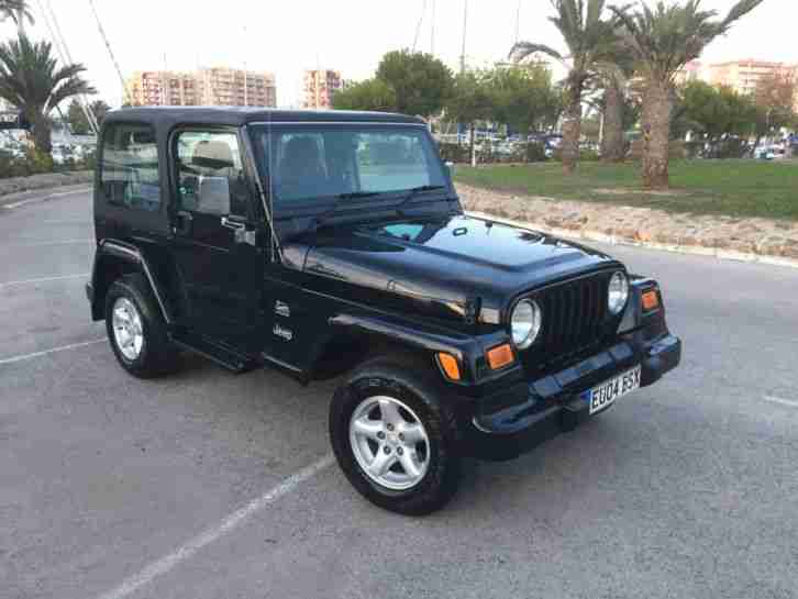 Jeep Wrangler Sahara edition, 2004, Black, AC, Not LHD in Spain