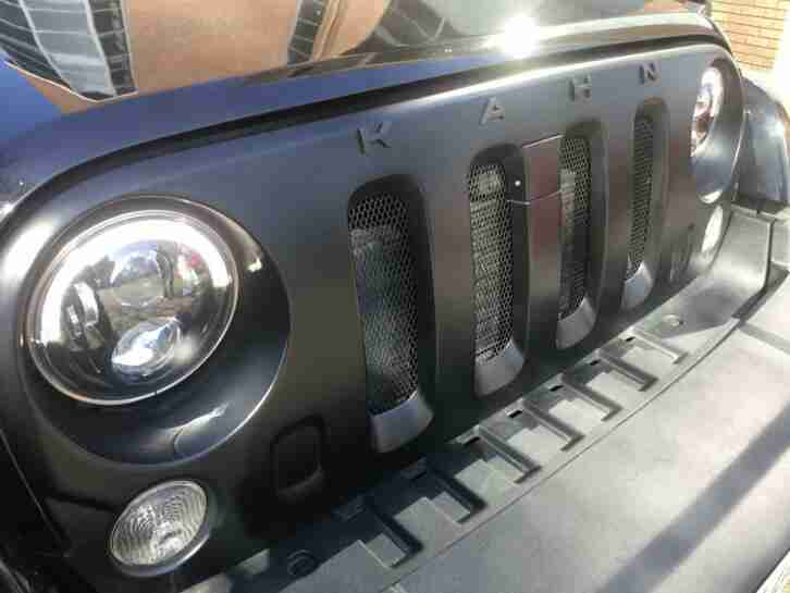 Jeep Wrangler cabriolet Sahara top of the range only £22500
