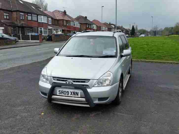 Kia SEDONA Very. Kia car from United Kingdom