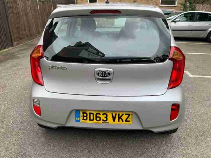 Kia Picanto air 1.0 2013 manual with full kia service history - only 76000 miles