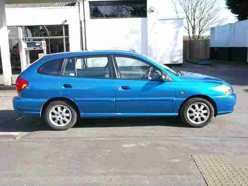 Rio 1.3 L 5 Dr Estate Blue