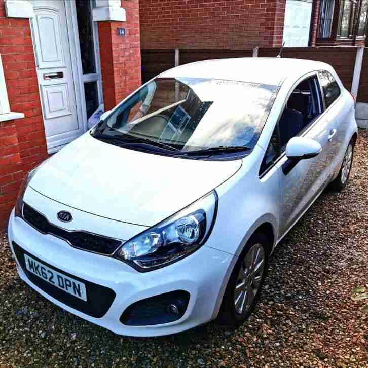 Rio 2 (2012 62) 1.4litre petrol 3dr