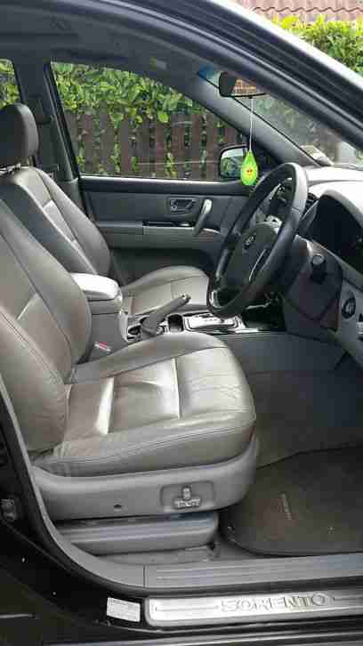 Kia SORENTO DIESEL SW 2.5 CRDi XS 5dr Auto 4x4 2006 Automatic Tow Bar Black
