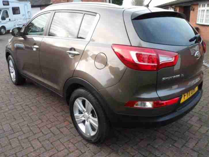 Kia Sportage Estate 2 2011