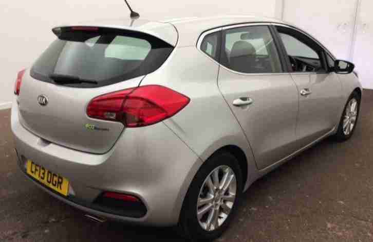 Kia ceed 1.6CRDi ( 126bhp ) 2012MY 2