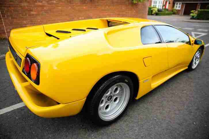 LAMBORGHINI DIABLO COUPE 1 SERIES GREAT CONDITION