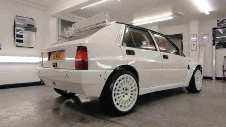 LANCIA DELTA INTEGRALE RALLY CAR / ROAD CAR