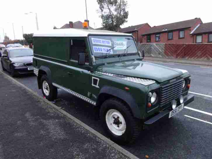 LAND ROVER 110 DEFENDER,2.5 TDI,LWB,7 SEATER,2001,51