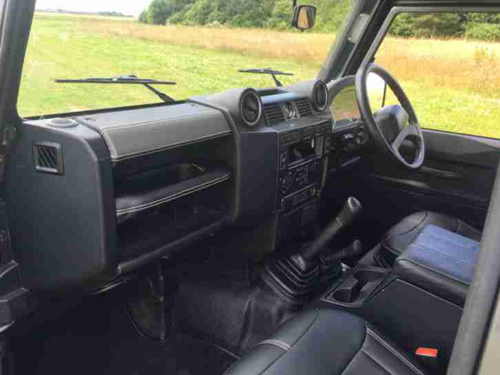 LAND ROVER DEFENDER 90 COUNTY PICK UP GALVANISED CHASSIS