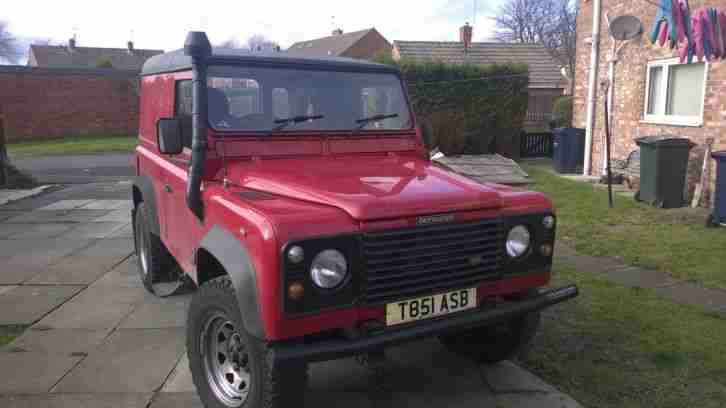 LAND ROVER DEFENDER 90 TD5 LOW MILEAGE