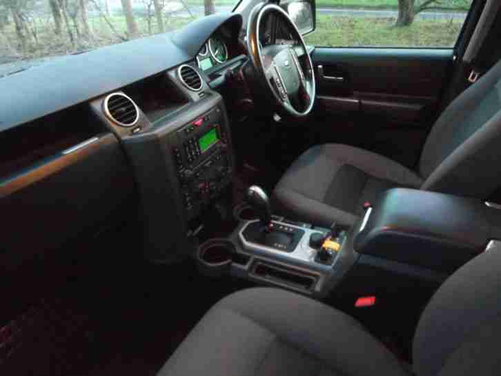 LAND ROVER DISCOVERY 3. XS. 2.7TDV6. AUTOMATIC. 7 SEATS. 2007.07. BLACK