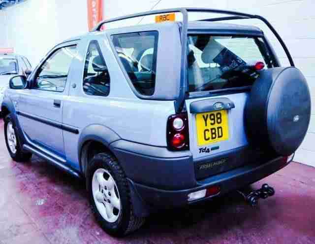 LAND ROVER FREELANDER 2.0 Td4 ES Hardback Auto