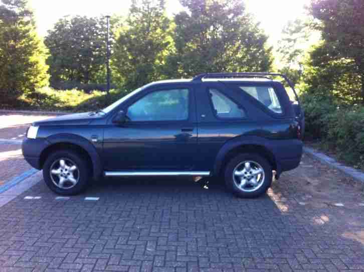 LAND ROVER FREELANDER ES HARDBACK ESTATE (racing green) spares or repair