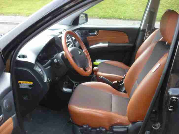 LEFT HAND DRIVE KIA SPORTAGE 2L DIESEL 2005