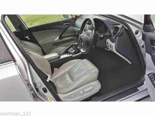 LEXUS IS 200 2.2 DIESEL SILVER SPORT SUPERB CAR FULL LEATHER