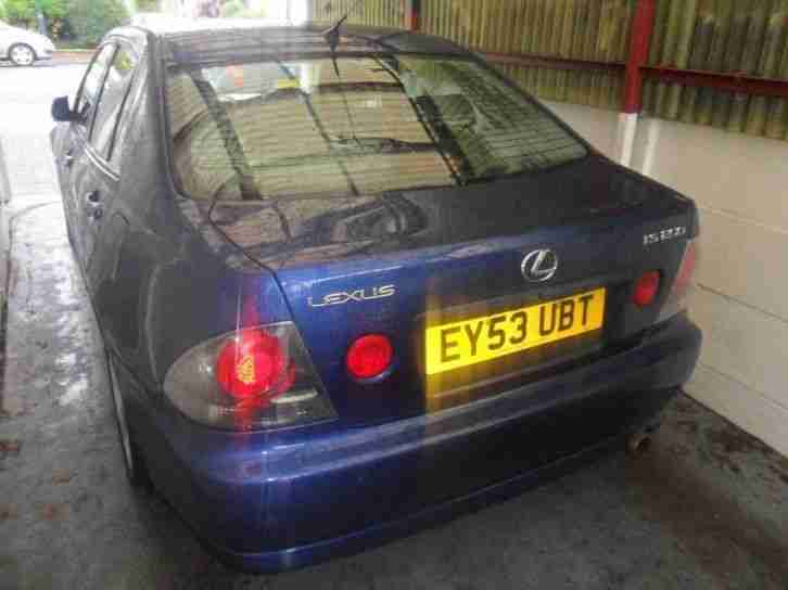 IS 200 2003 Petrol Manual in Blue