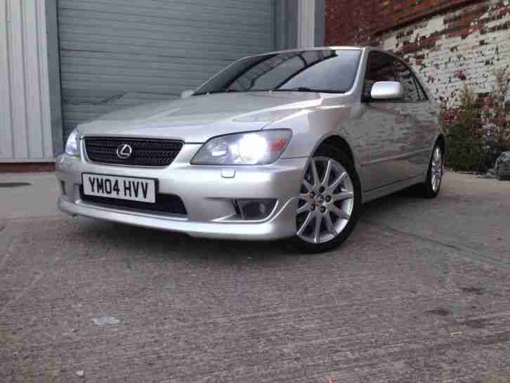 LEXUS IS200 AUTO - FULLY LOADED - NO RESERVE!!!