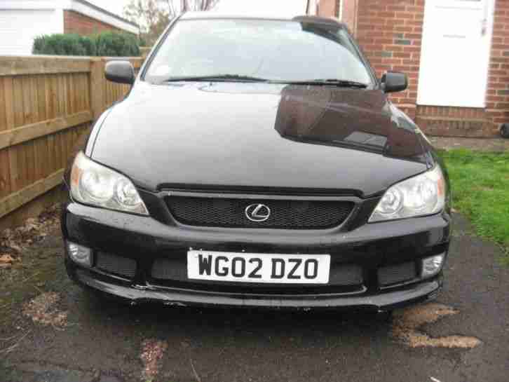 LEXUS IS200 SPORT BLACK ,EXCELLENT CONDITION, FULL SERVICE HISTORY, BODY KIT