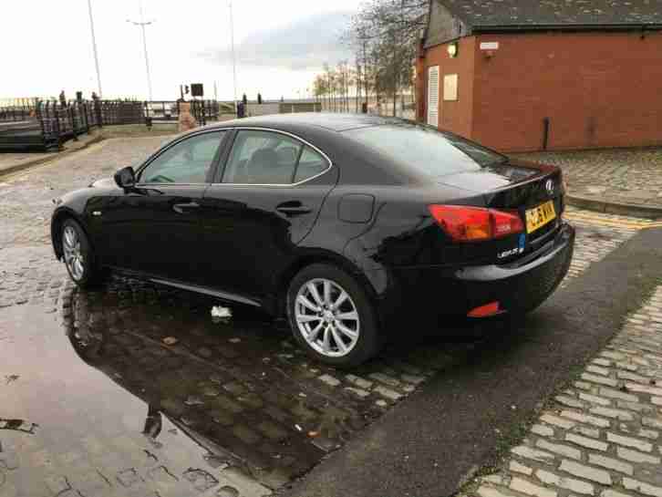 LEXUS IS220D 2006 METALLIC BLACK, BLACK LEATHER, SAT NAV, REVERSING CAMERA