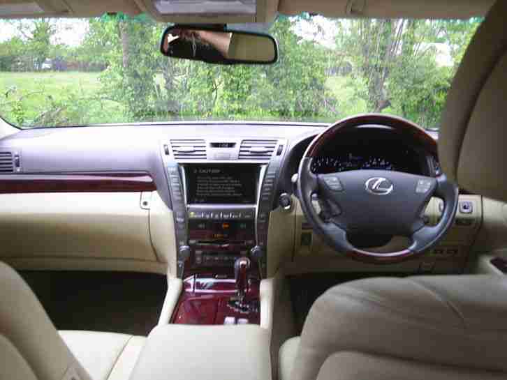 LEXUS LS 460 SE A SILVER 2007