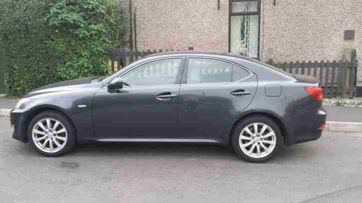 LEXUS is220d 2007 in gray
