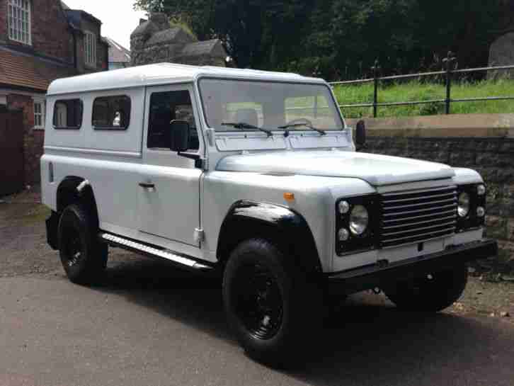 LHD LAND ROVER DEFENDER 110 TD USA EXPORT SPECIALIST Available Now LHD USA
